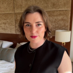  Elodie  Gwynne